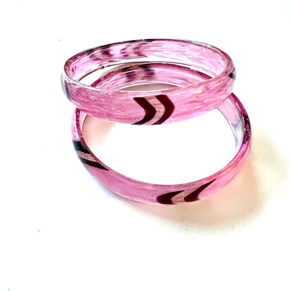 Glass bangles - Picture 2 of 4